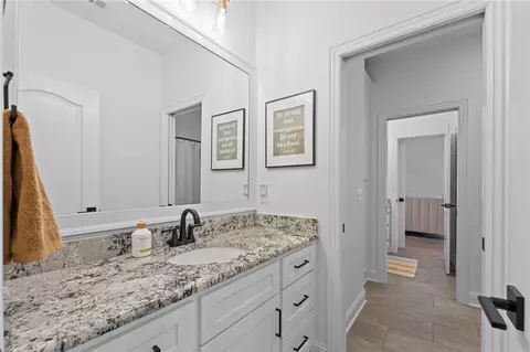 Entry Way - 813 Lancelot Dr, Springdale, AR 72762 photo 2 of 5