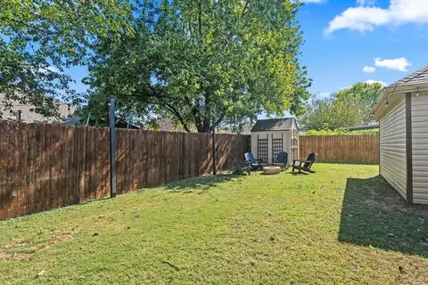 421 Crystal St, Lowell, AR 72745 photo 32