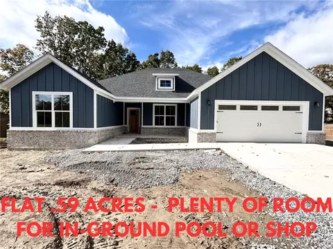 16 St Andrews Dr, Bella Vista, AR 72715