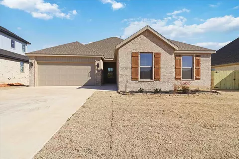 7014 SW Orange Ave, Bentonville, AR 72713