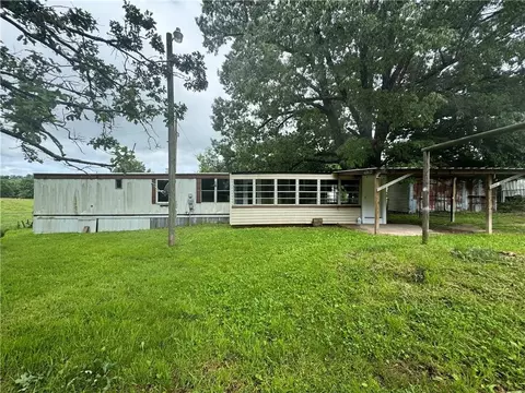 2056 Madison 7855 Hwy, Huntsville, AR 72740