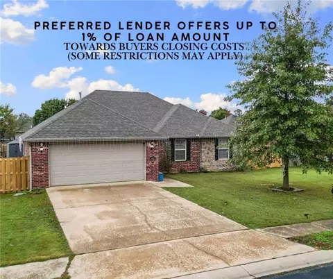 1412 Hutchinson St, Pea Ridge, AR 72751