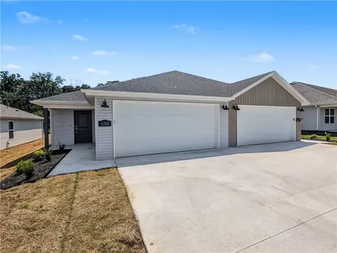 315 NW 317 Nw 65th Ave, Bentonville, AR 72713
