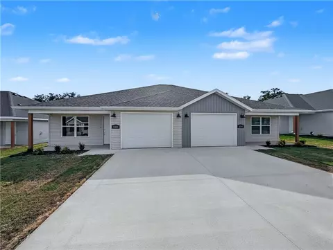6509 NW 6511 Nw Altus St, Bentonville, AR 72713