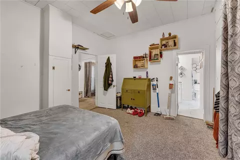 Bedroom - 302 Mcknight Ave, West Fork, AR 72774 photo 1 of 2