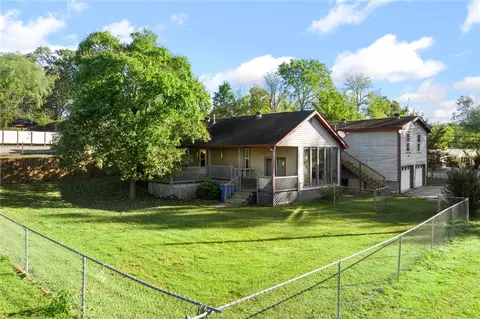 808 S Oak St, Harrison, AR 72601