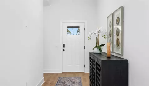 Entry Way - 5334 Nicolas Ave, Springdale, AR 72762 photo 1 of 3