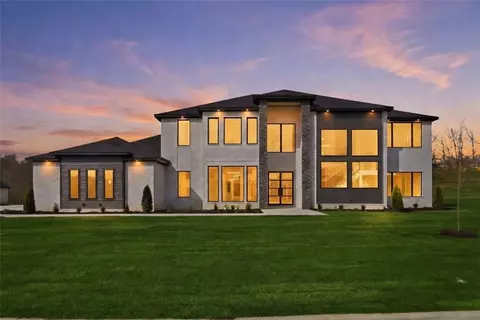 309 NE Meadowgreen St, Bentonville, AR 72713