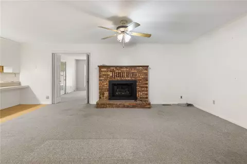 Living - 158 Cooper Dr, Harrison, AR 72601 photo 1 of 11