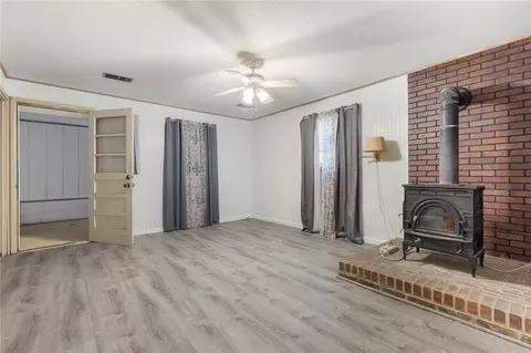 Living - 158 Cooper Dr, Harrison, AR 72601 photo 11 of 11
