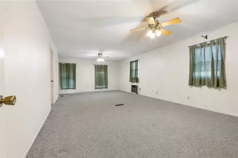 Living - 158 Cooper Dr, Harrison, AR 72601 photo 9 of 11
