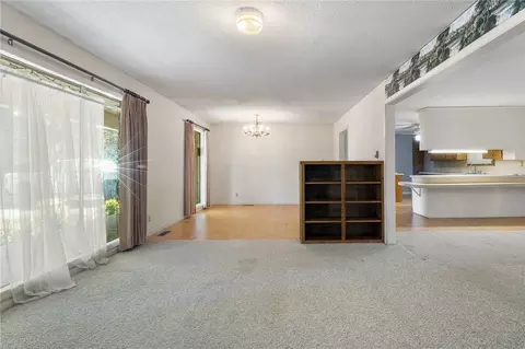 Living - 158 Cooper Dr, Harrison, AR 72601 photo 4 of 11