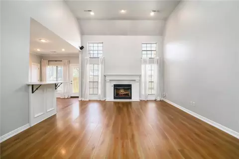1645 Rhonda Dr, Fayetteville, AR 72703