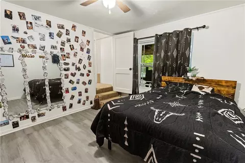 Bedroom - 1400 Capps Rd, Harrison, AR 72601 photo 8 of 10