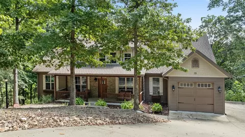 35 Deddington Dr, Bella Vista, AR 72714
