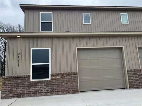 2809 N Denver St # B, Siloam Springs, AR 72761