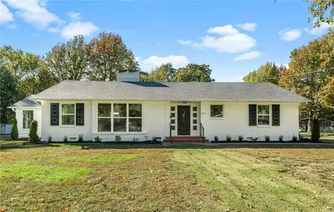 300 S West End St, Springdale, AR 72764