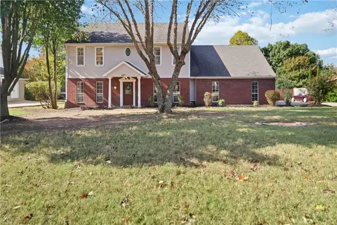 2017 Buckley, Fayetteville, AR 72701