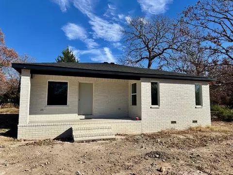 5773 Cedar Dr, Colcord, OK 74338