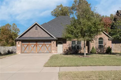 4600 SW Sage Blvd, Bentonville, AR 72713