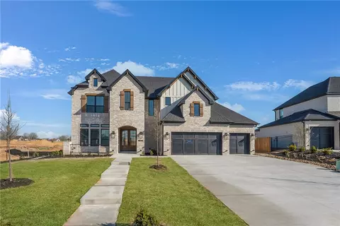 8803 W Starry Night Dr, Bentonville, AR 72713