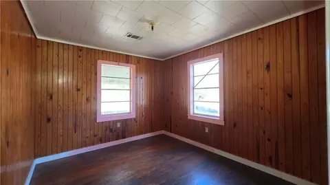 Bedroom - 408 S Washington Ave, Plainview, AR 72857 photo 2 of 3