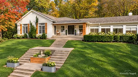 8442 E Mcnelly Rd, Bentonville, AR 72712