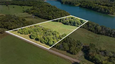 Swepco Lake Road, Gentry, AR 72734