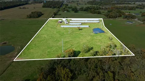 15165 Peterson Rd, Gentry, AR 72734