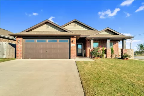 5900 NW Hancock St, Bentonville, AR 72713