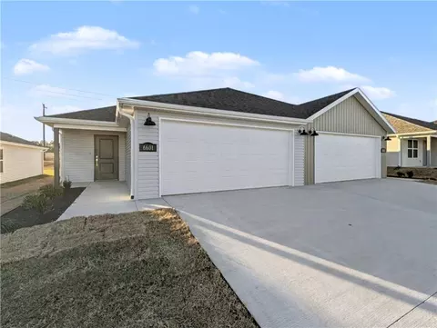 6601 NW 6603 Nw Altus St, Bentonville, AR 72713