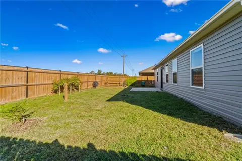 Exterior - 711 Belhaven Rd, Centerton, AR 72719 photo 7 of 7