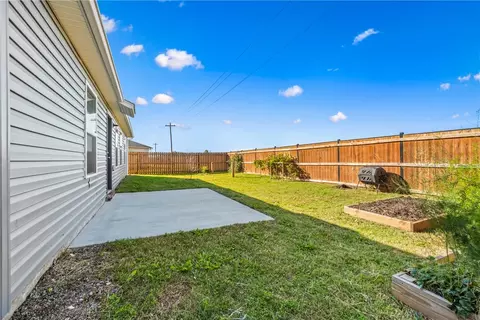 Exterior - 711 Belhaven Rd, Centerton, AR 72719 photo 4 of 7