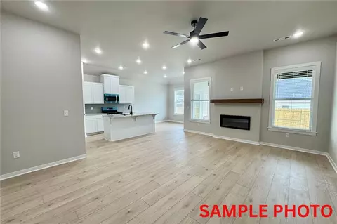 2567 Meditation Loop, Springdale, AR 72764 photo 2