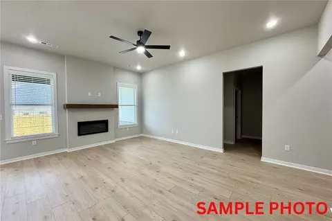 2567 Meditation Loop, Springdale, AR 72764 photo 3