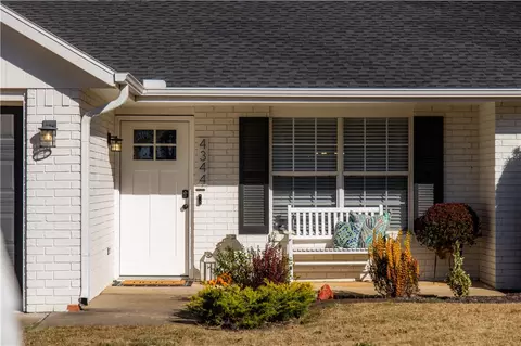 4344 W Patrick St, Fayetteville, AR 72704