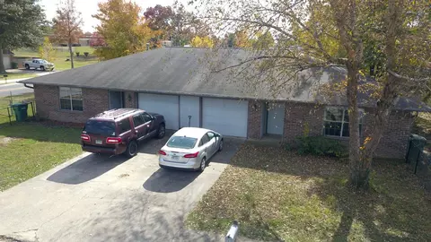 1308 W 1310 W Lela St, Rogers, AR 72758