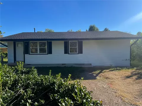 704 Grant St, Danville, AR 72833