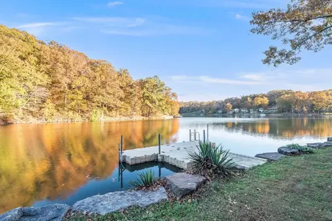 29 Eaton Cir, Bella Vista, AR 72715