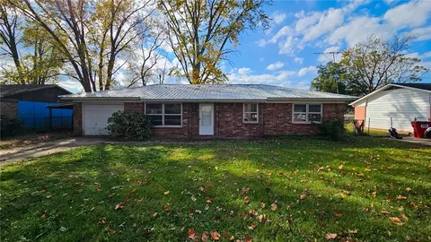 126 Yelco Dr, Dardanelle, AR 72834