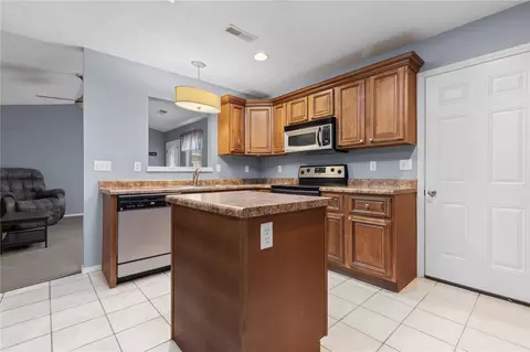 Kitchen - 1615 Spring Rd #8, Harrison, AR 72601 photo 4 of 5