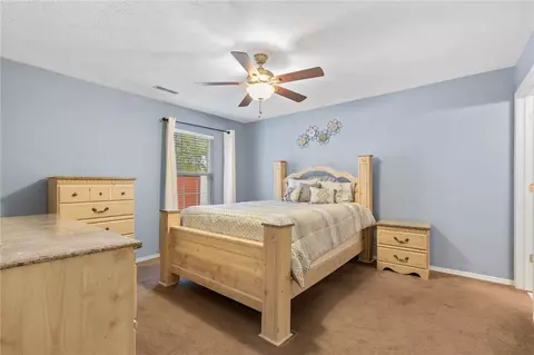 Bedroom - 1615 Spring Rd #8, Harrison, AR 72601 photo 2 of 3