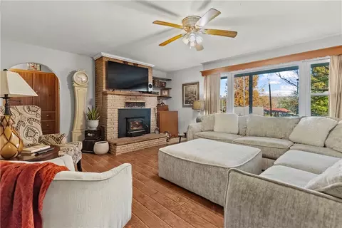 105 Grant Ave, Harrison, AR 72601 photo 5