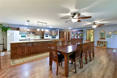 Dining - 26742 Royal Point Dr, Shell Knob, MO 65747 photo 1 of 1