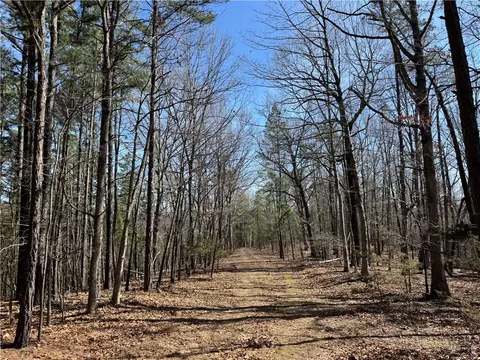 S Rhodes/ Cr 1022 Drive, Eureka Springs, AR 72632