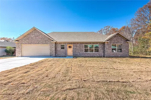 43 Perth Dr, Bella Vista, AR 72715