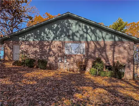 Exterior - 103 Oak Dr, Harrison, AR 72601 photo 8 of 21