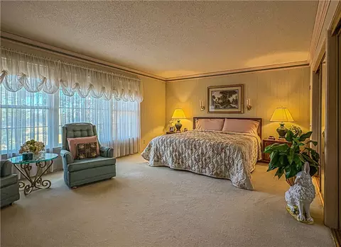Bedroom - 103 Oak Dr, Harrison, AR 72601 photo 2 of 3