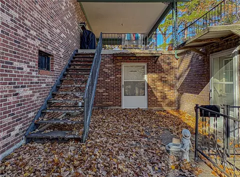 Exterior - 103 Oak Dr, Harrison, AR 72601 photo 7 of 21