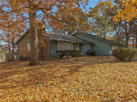 Exterior - 103 Oak Dr, Harrison, AR 72601 photo 5 of 21